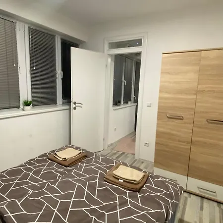 Apartment Dina